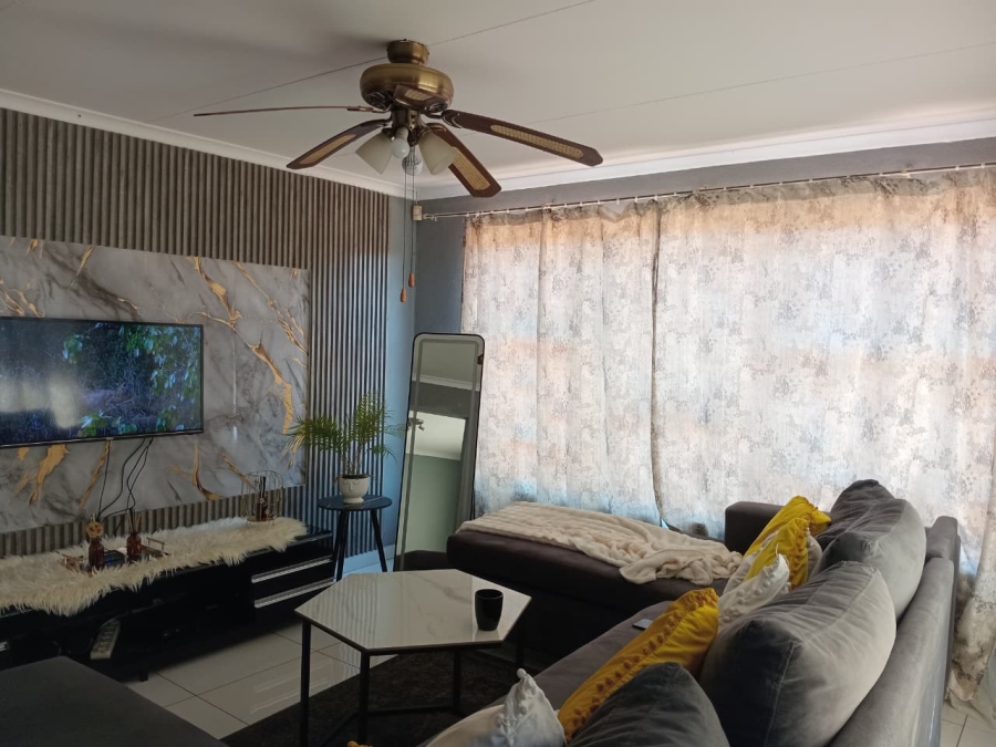 3 Bedroom Property for Sale in Tlhabane West North West